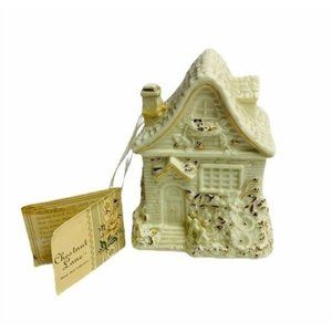 Chestnut Lane Music Box Wind Up Christmas Enameled Cream Home Fantasie Holiday